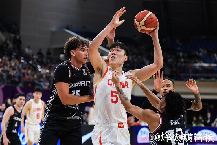 杨瀚森17+11青岛胜上海 吴前20分浙江胜吉林