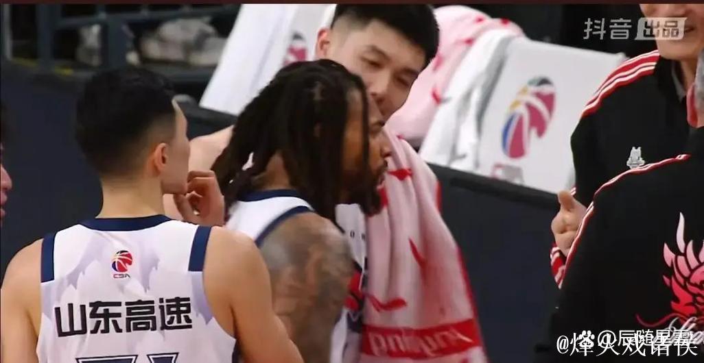 CBA常规赛:山东队客场险胜北京队收获五连胜 CBA常规赛:山东队客场险胜北京队收获五连胜